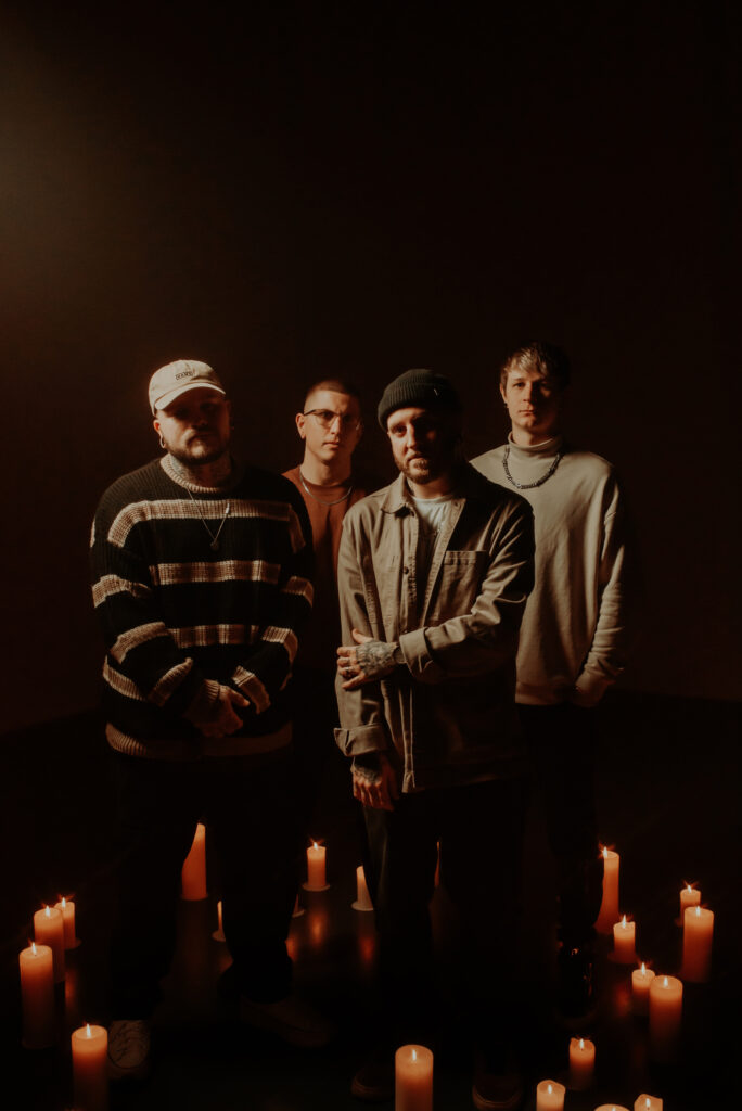 LOVELOST RELEASE NEW SINGLE ‘WHEN THE PANIC SETS IN’ ON YEAR OF THE RAT RECORDS